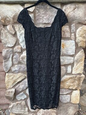Vintage Basix II Black Lace Beaded Cocktail Dress Sz 8 Cap Sleeve Sheath 90s NWT